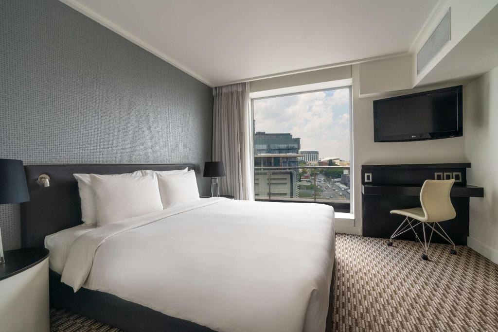 هتل رادیسون بلو سندتاون